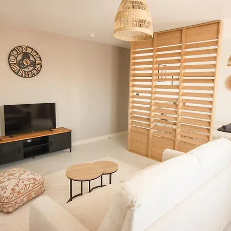 Le Soy'o - Parking - Mairie - Angouleme A 10 Min