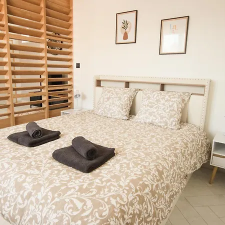 Le Soy'o - Parking - Mairie - Angouleme A 10 Min Apartamento