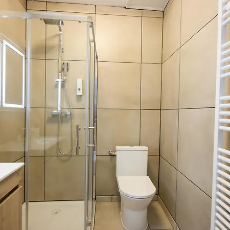 Le Soy'o - Parking - Mairie - Angouleme A 10 Min Apartamento